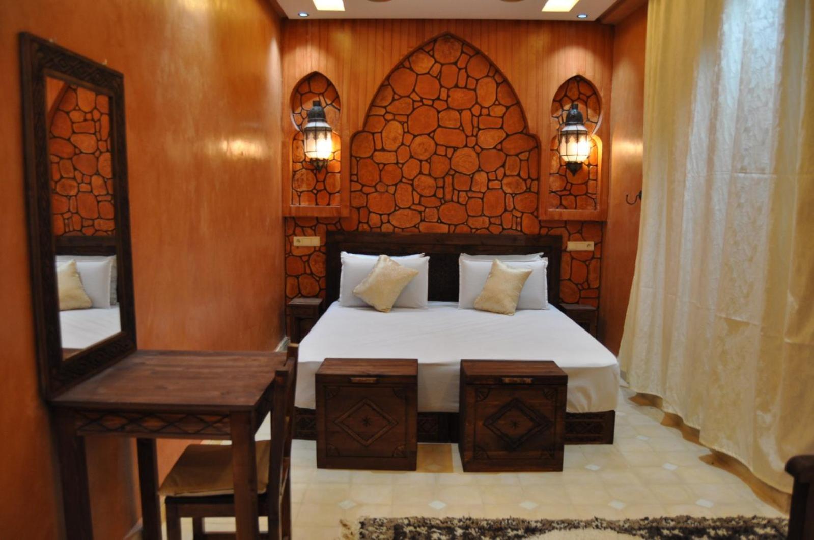 Dar Chams Ouarzazate Hotel Bagian luar foto