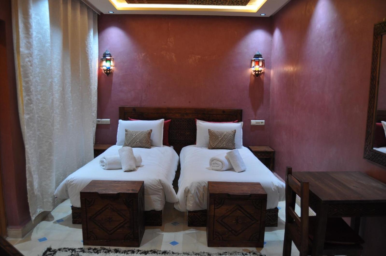 Dar Chams Ouarzazate Hotel Bagian luar foto