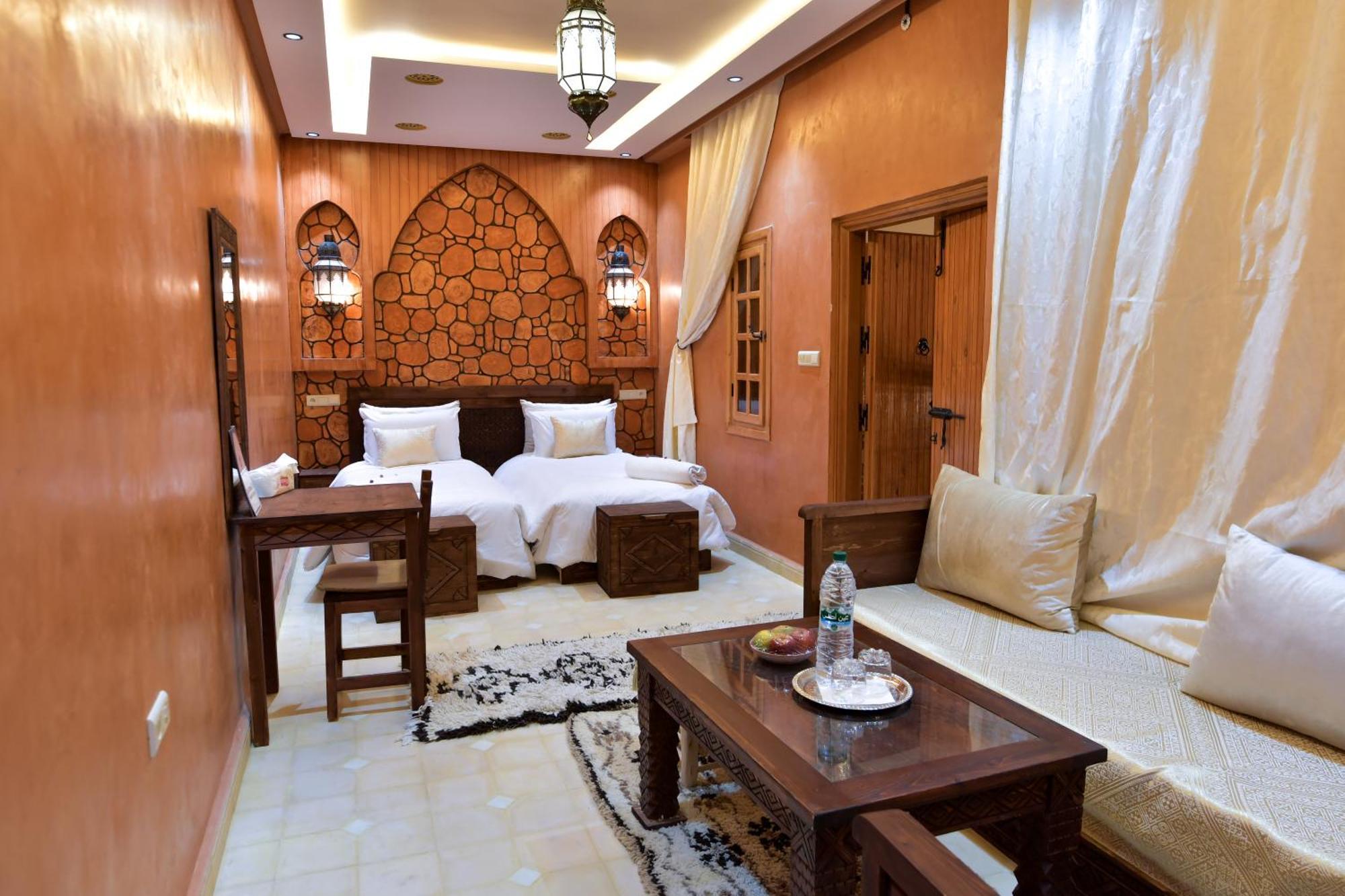 Dar Chams Ouarzazate Hotel Bagian luar foto