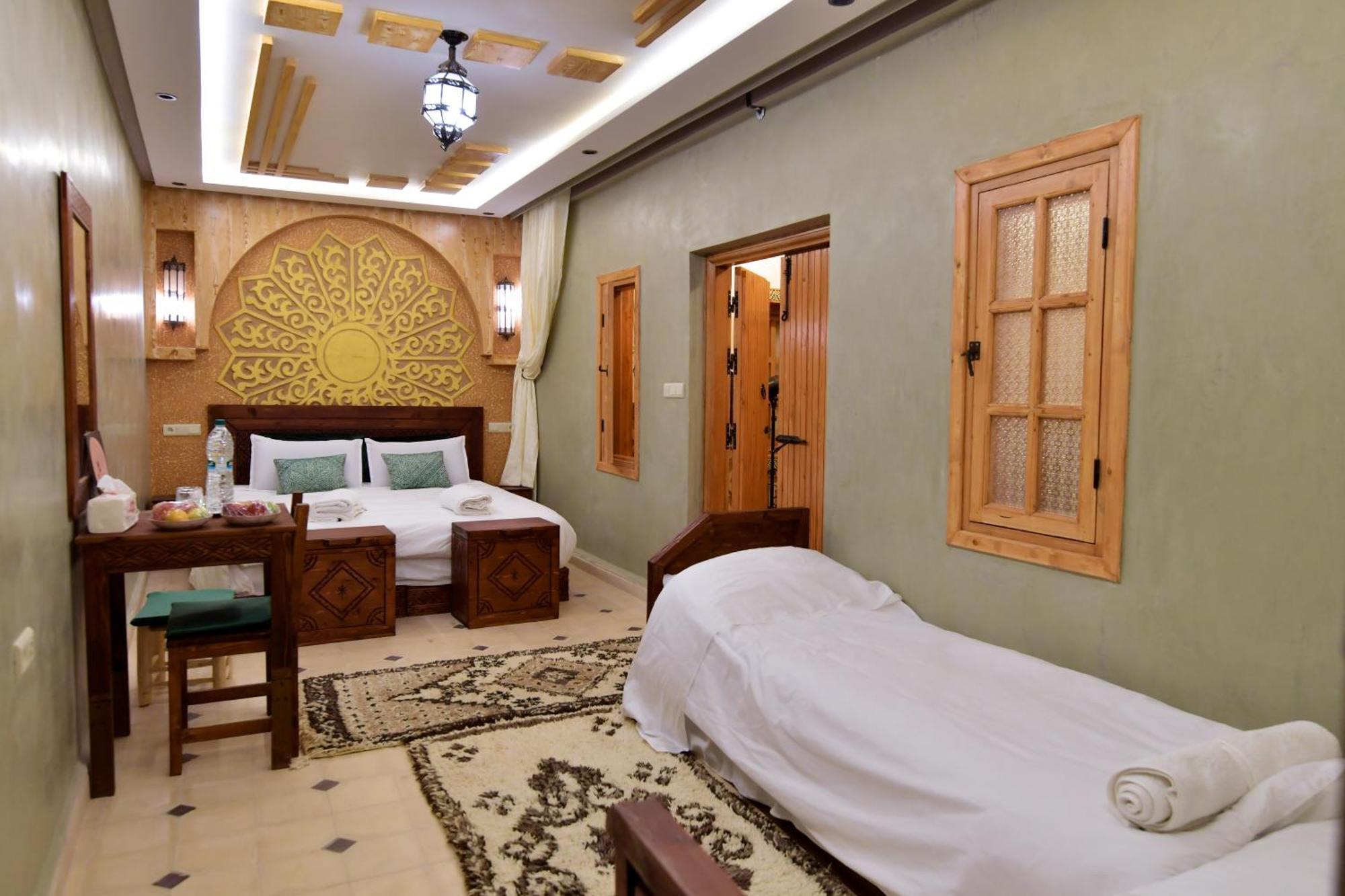 Dar Chams Ouarzazate Hotel Bagian luar foto