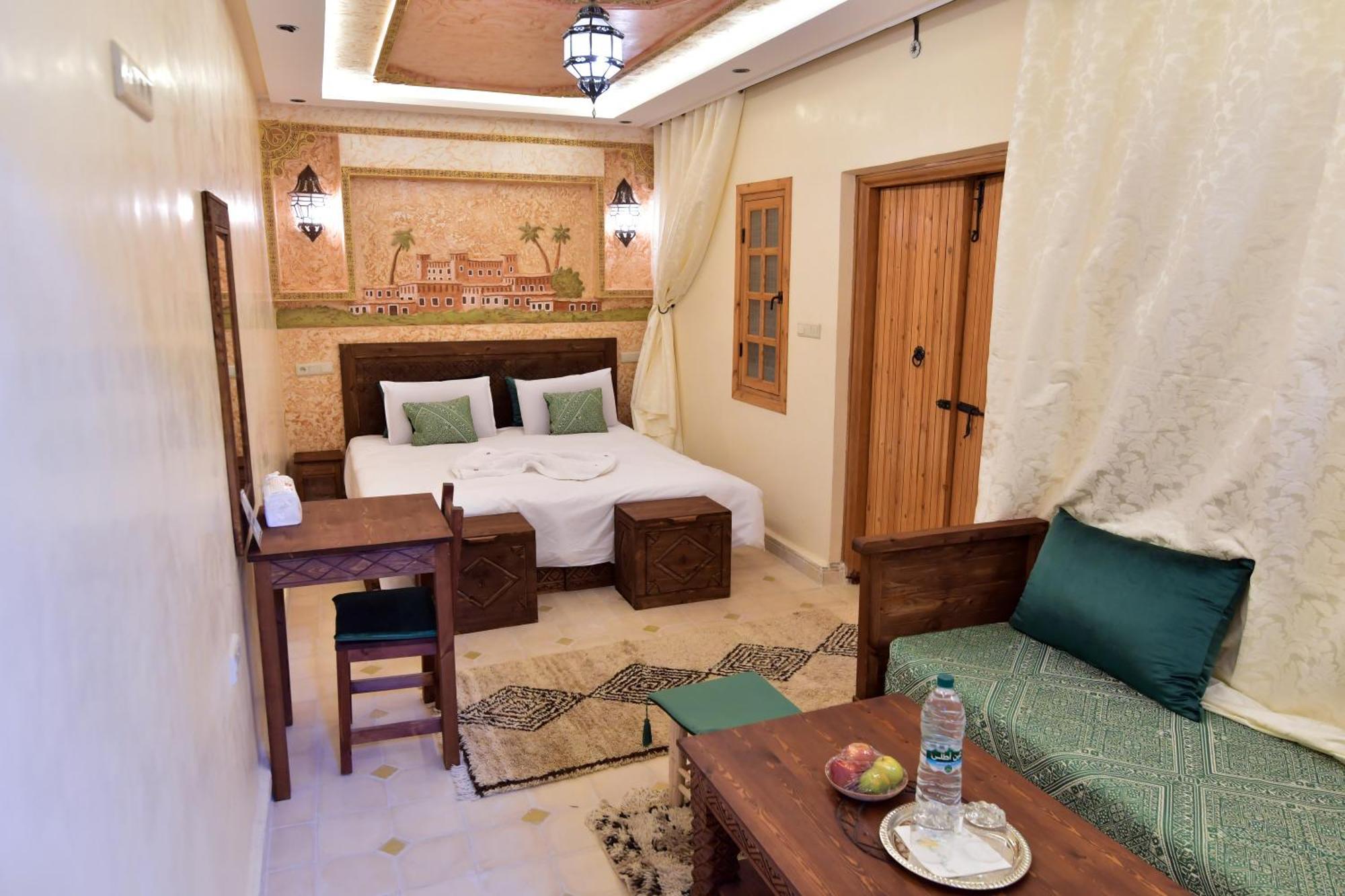Dar Chams Ouarzazate Hotel Bagian luar foto